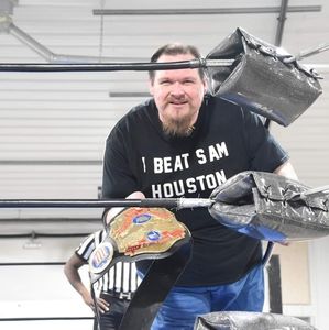 Meet your Posher, Joey